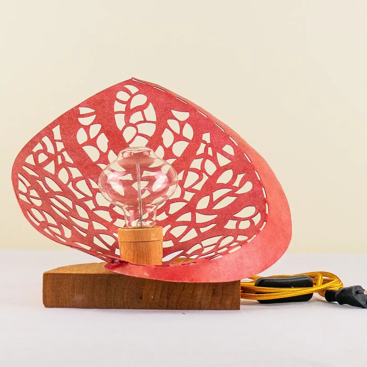 Lámpara Begoña – Elegancia artesanal